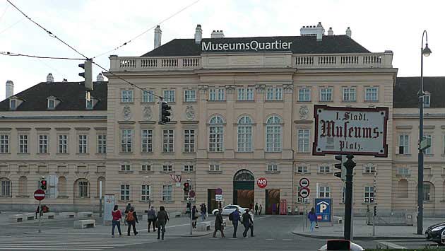 MuseumsQuartier - Haupteingang